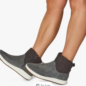 Aetrex Winnie Charcoal Booties Size 5-5.5/EU 35